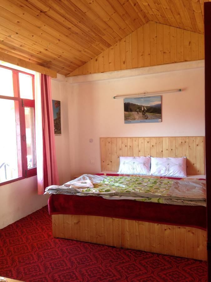 Seraj International Manāli Exteriér fotografie